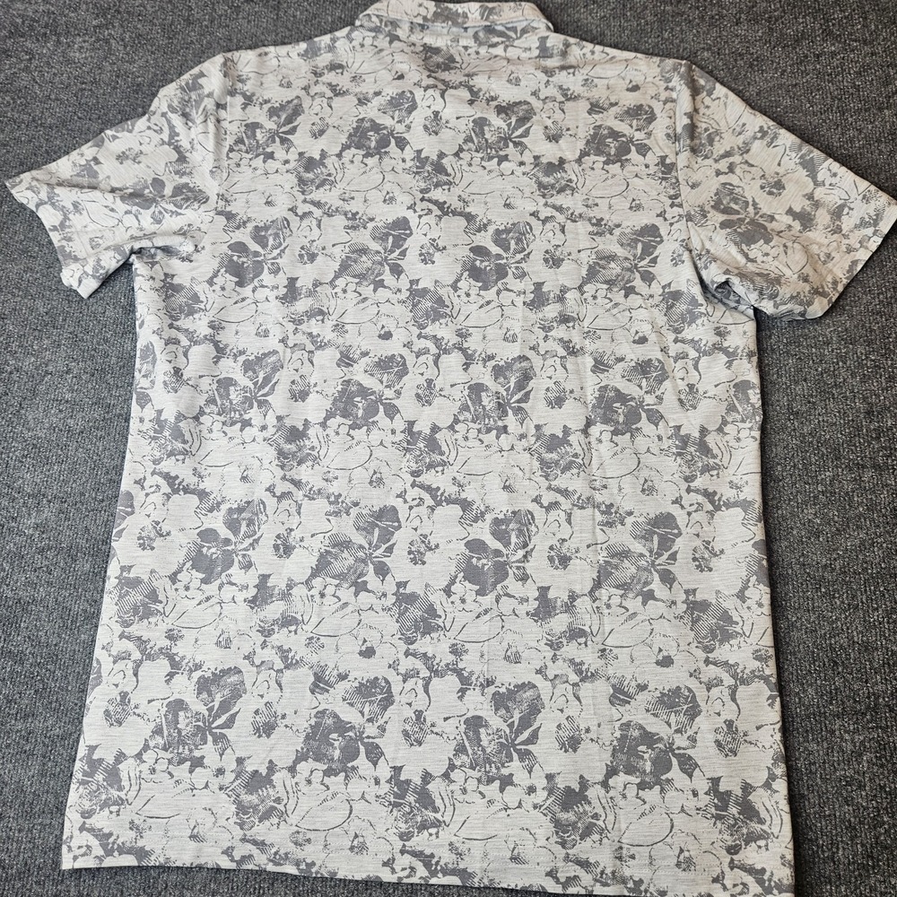 Travis Mathew Men's Golf Polo Shirt Size XL Gray Floral Sports Preppy Athleisure - Picture 6 of 6